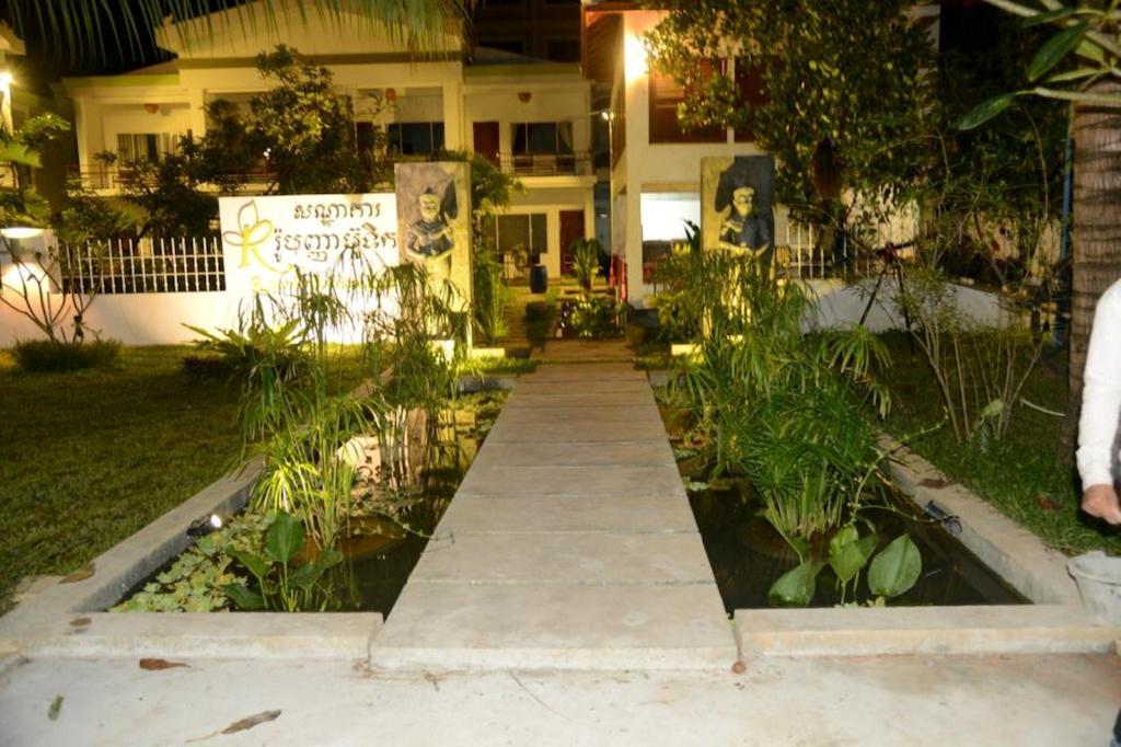 Ropanha Boutique Hotel Sihanoukville Extérieur photo